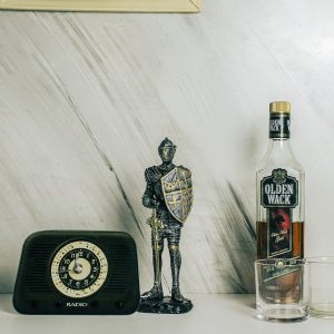 CAVALEIRO COM ESCUDO E ESPADA - Image 4